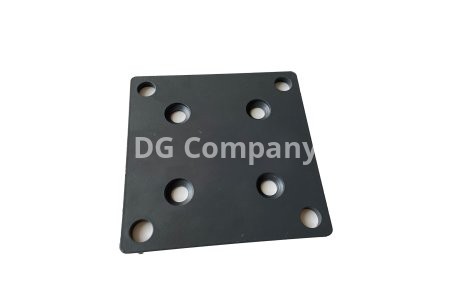 PŁYTKA METALOWA DO SŁUPKA PM-130x130x6